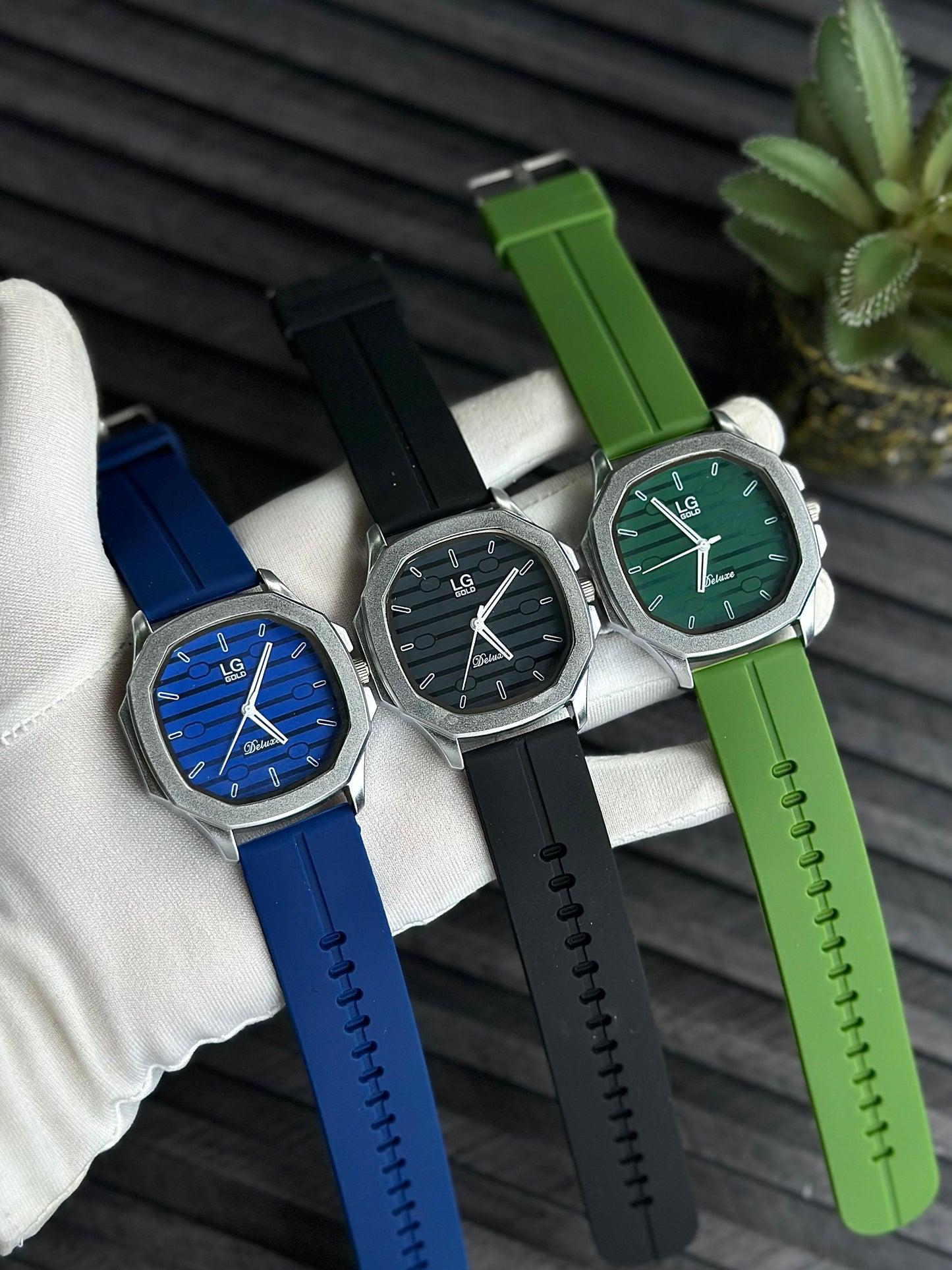 Nicole Watch