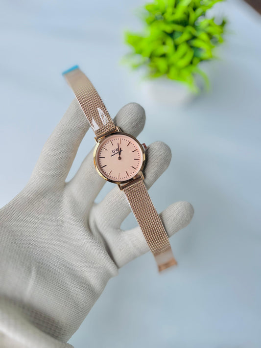 DANIEL WELLINGTON